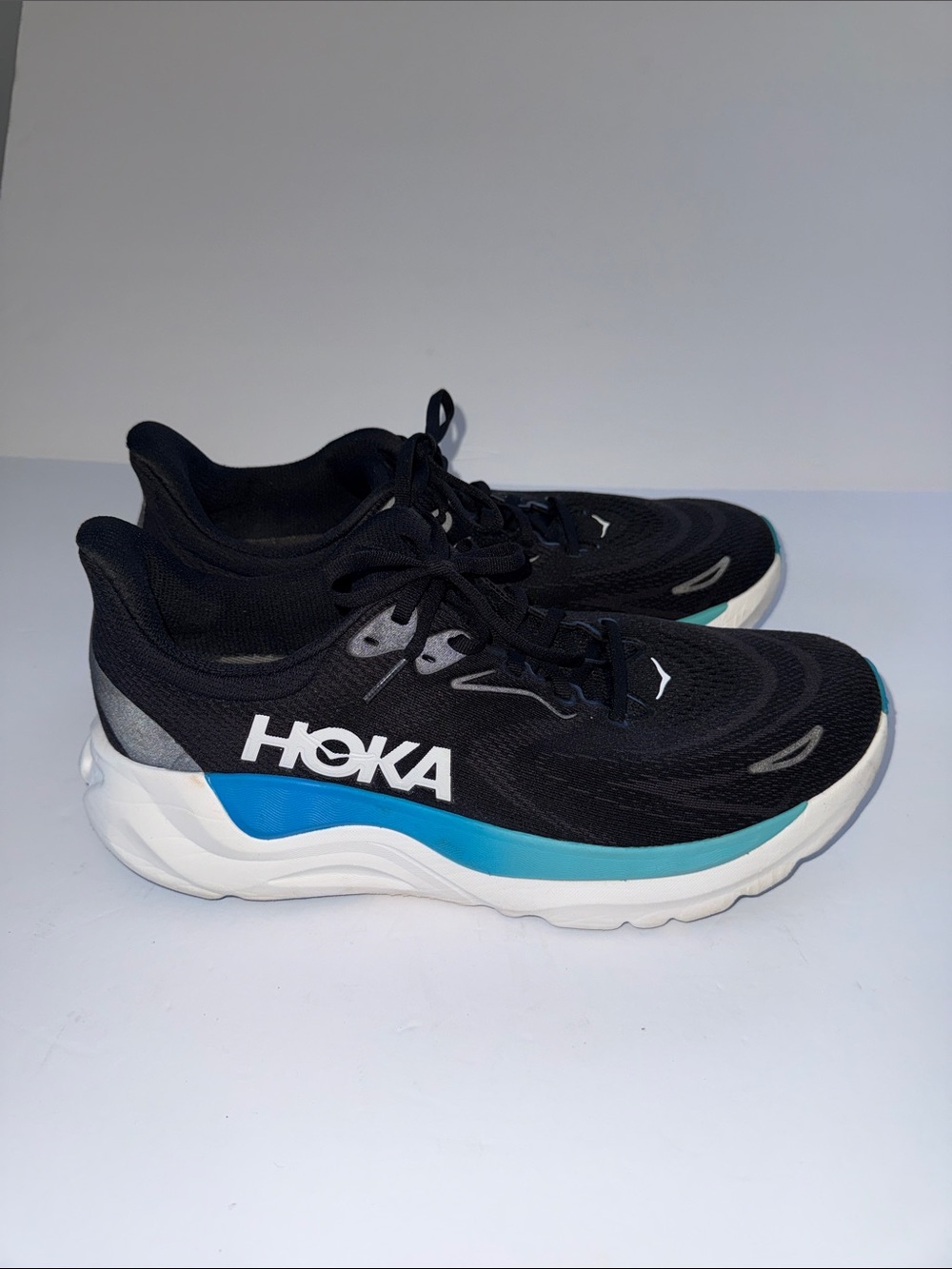 Hoka ARAHI 8 men’s  black & Teal Lightweight Running Sneakers